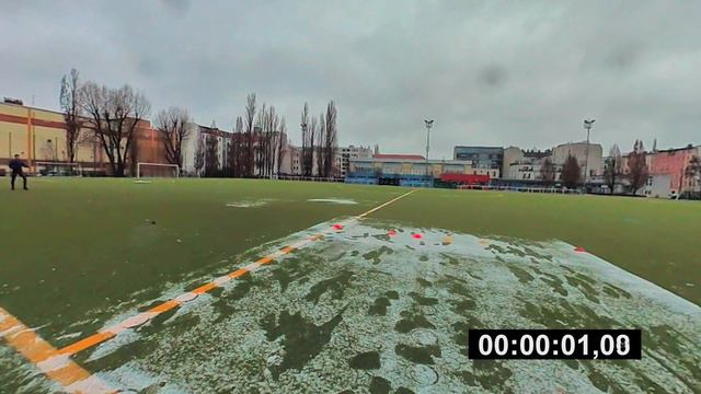 Vivobarefoot ESC Tempest & vs. Magna FG - ATHLETICS & GRIP TEST смотреть онлайн