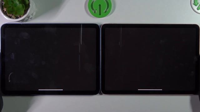 iPad Air 4th Gen VS iPad 10th Gen 2022 - App Launch Speed Comparison смотреть онлайн