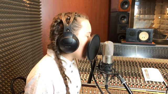 Zuzanna Dudek - Za szkłem (Bracia) смотреть онлайн