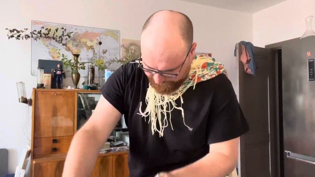 Распаковка! Дизайнер интерьера Дима Зелёв - бабкин плащ смотреть онлайн