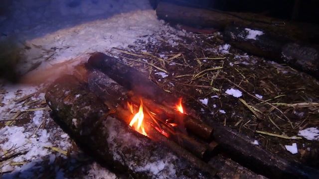 Первый вечер в Типи. Завариваю вкусный чай на живом огне в свете керосиновой лампы. смотреть онлайн