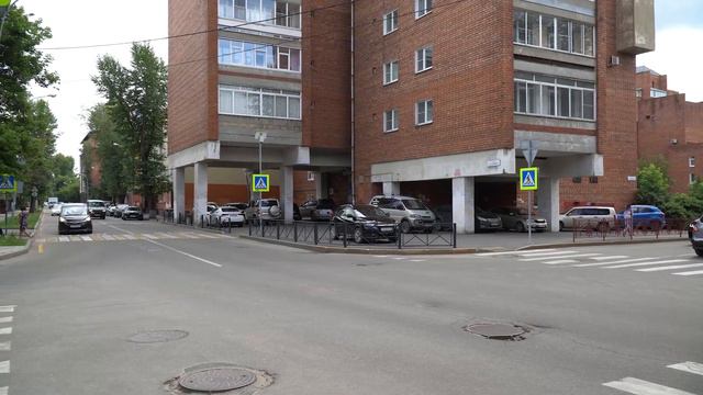 РАЗОРВАННАЯ УЛИЦА 5 АРМИИ смотреть онлайн