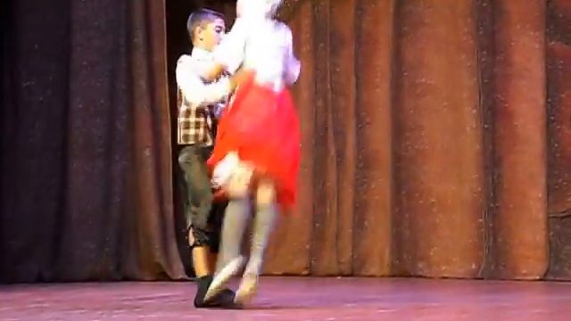 Полька через ножку. смотреть онлайн
