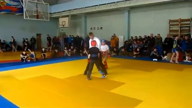 Миннахметов Александр.  9 секунд боя