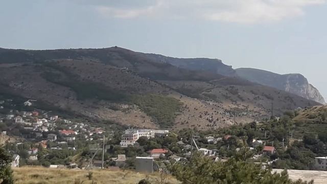 Каркасный одноэтажный дом с террасой под единой вальмовой крышей смотреть онлайн