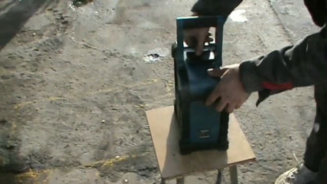Makita BMR100 Строительное радио Обзор Construction Radio Overview смотреть онлайн