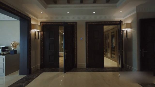 Exquisite Palace Residence | Gulf Sotheby's International Realty смотреть онлайн