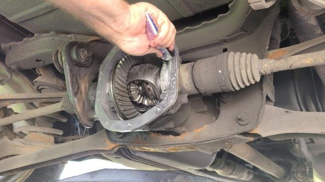 Ford Escape Rear Differential Service смотреть онлайн