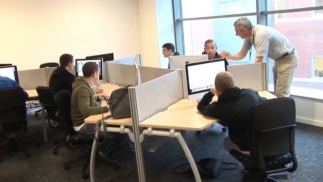 Bolton College - Desktop Virtualization Solution смотреть онлайн