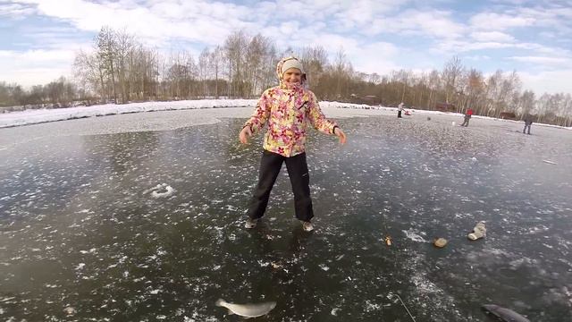 Ловля форели. Первый лед. смотреть онлайн