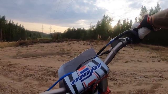 Мотоциклы... Маленький кусочек огромного мира смотреть онлайн