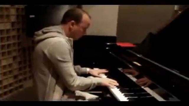 Gigi d' alessio - Chiaro смотреть онлайн