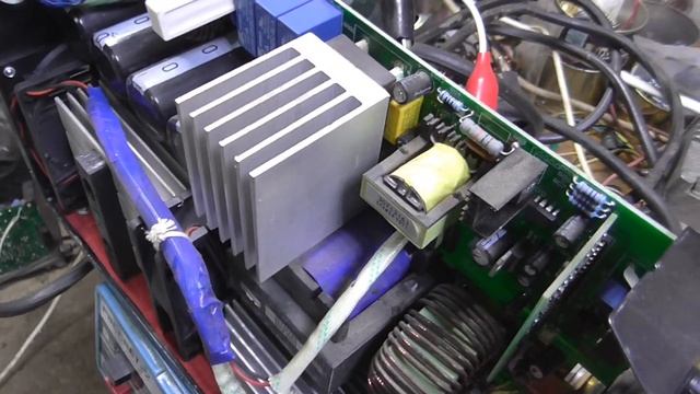 Ресанта - "птица" гордая, без пинка не варит. смотреть онлайн