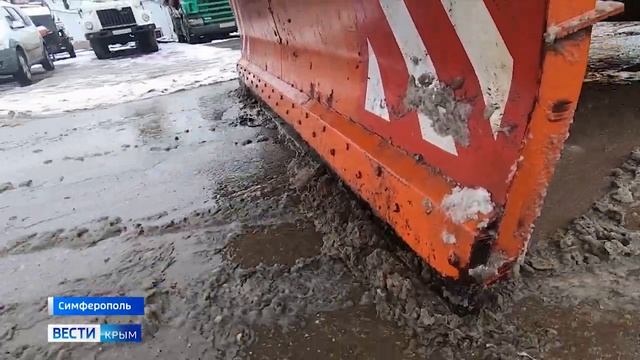 Снегопады парализовали движение автомобилей на западе Крыма смотреть онлайн