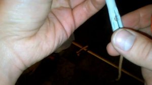 Только два предмета,Как легко и просто снять изоляцию с медного провода в домашних условиях.