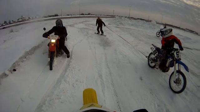 DRZ-400 на лыже смотреть онлайн