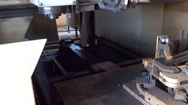 Mazak SPACE GEAR-48 Mk II Laser Cutting Machine (2005) - Working room смотреть онлайн