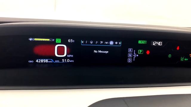 2017 Toyota Prius Prime Advanced Hybrid Synergy Drive System TZEV 1.8L. ONE OWNER CLEAN CARFAX. смотреть онлайн