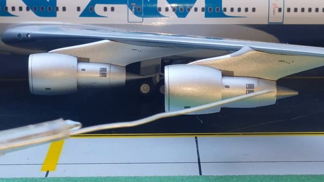 Gemini 200 Pan Am B747-100(Billboard Livery)Review