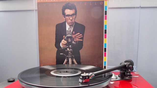 Elvis Costello And The Attractions - Lip Service, on MoFi Vinyl, in 4k смотреть онлайн