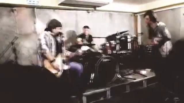 BOOTLEGGERS blues corporation - Учить смеяться (live in Kapkan(Тюмень))1.mp4 смотреть онлайн