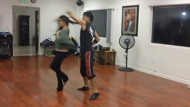 Leilani and Jorge Bachata Rehearsal 2-5-13.MP4 смотреть онлайн
