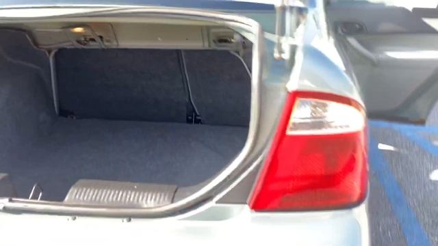 2005 Ford Focus ZX4 SE with 230k miles priced at $2960 смотреть онлайн