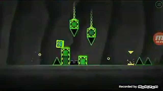 Прошёл 2 уровня в игре Geometry Dash Word. смотреть онлайн