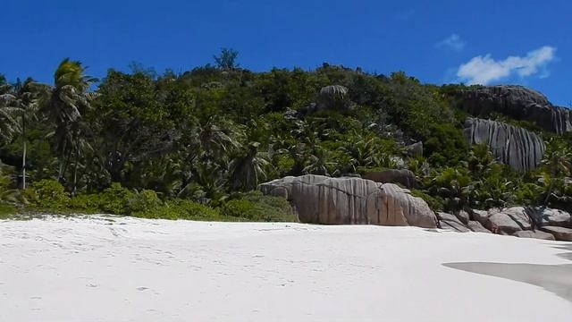SISTERS ISLAND SEYCHELLES смотреть онлайн