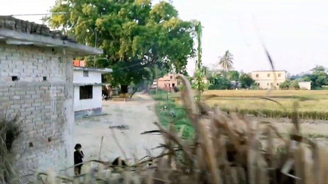 छोटी सी गाड़ी पर इतना Over Load смотреть онлайн