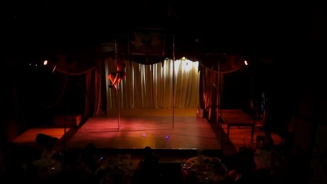 Art Pole MAN - Артём Вейс (Золотой пилон 2013) смотреть онлайн