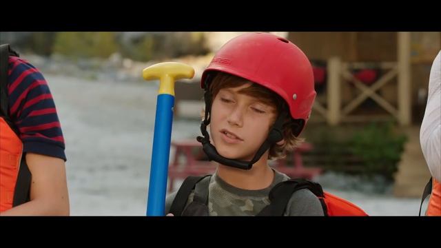 Каникулы - дублированный трейлер [HD] смотреть онлайн