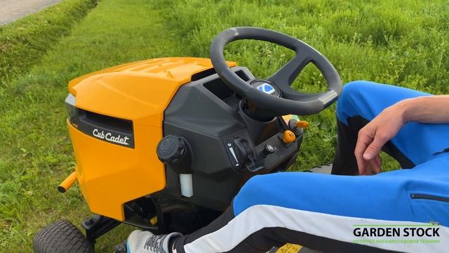 Самый ДОРОГОЙ садовый трактор!!! Трактор Cub Cadet XT2 QS117 смотреть онлайн