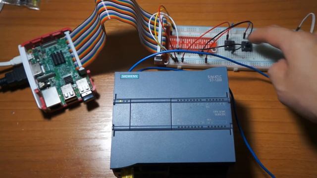 Raspberry Pi - Connect with Siemens PLC (S7-1214C) смотреть онлайн
