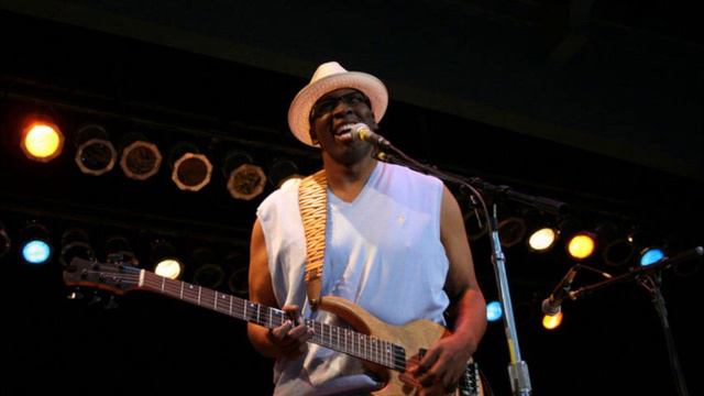 One one one / Wayman Lawrence Tisdale / смотреть онлайн