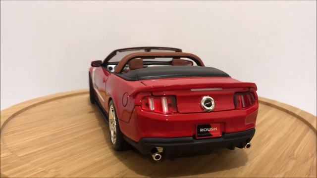 FORD MUSTANG 427 R, ROUSH, 2010, 1/18 MAISTO. смотреть онлайн