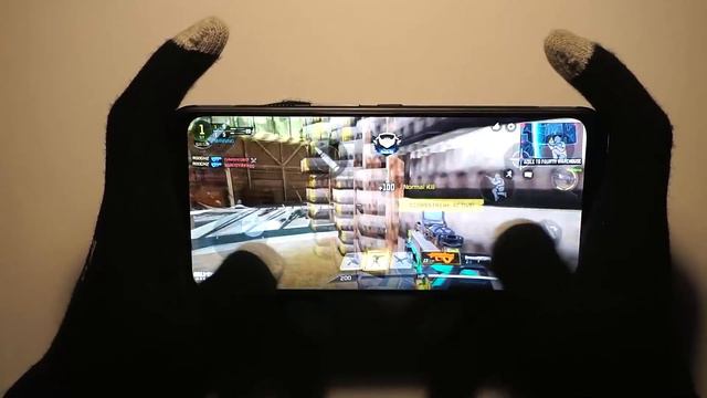 Call of Duty Mobile: Am I Cheating? CODM Handcam + Red Magic 3S Gameplay смотреть онлайн