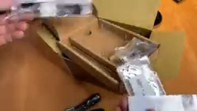 Распаковка кулера для процессора Noctua NH-L9X65 смотреть онлайн