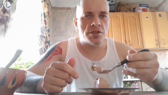 Мукбанг, часть 3 "Едим сладкое". смотреть онлайн