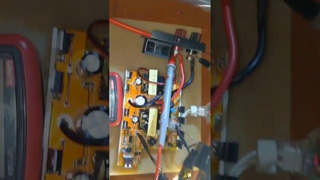 Инвертор SSK-1000W 24-220V от китайцев UKC зашла обратка 220V + уходит в защиту при нагрузке))) смотреть онлайн