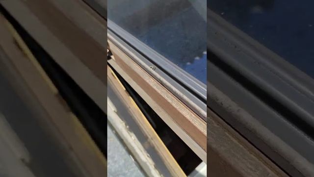 Спасаем мансардное окно, не доводим до протечек, не доводим до замены окна и ремонта помещения смотреть онлайн