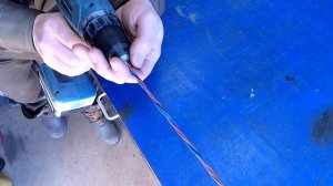 Очень маленький и мощный СВЕРЛИЛЬНЫЙ станок!!!