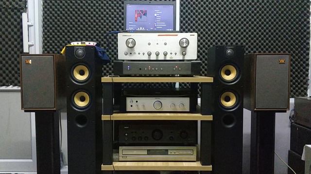 B&W 684-S2 (Tower Speaker Test) смотреть онлайн