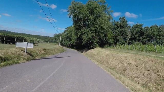 Motorcycle : comparatif prises de vue GoPro (version courte) - GoPro shooting (short version) смотреть онлайн