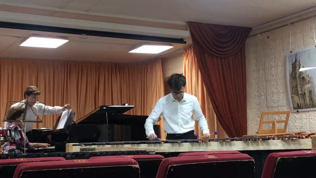 Исп.Сухарев Лукас.Колледж Искусств, 14.11.2019 года смотреть онлайн