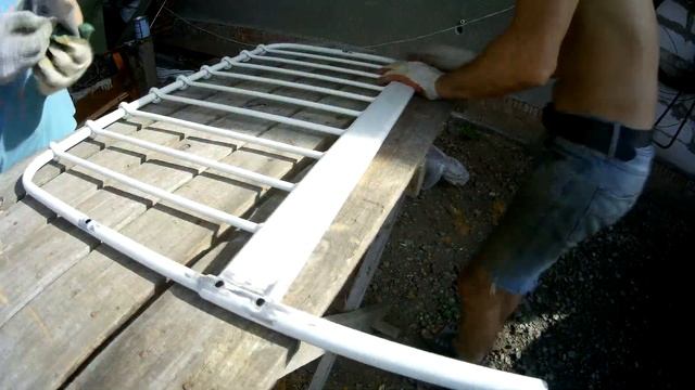 Восстановление и сборка детской кроватки МИННЕН из ИКЕА. Замена болтов, перекраска каркаса! смотреть онлайн