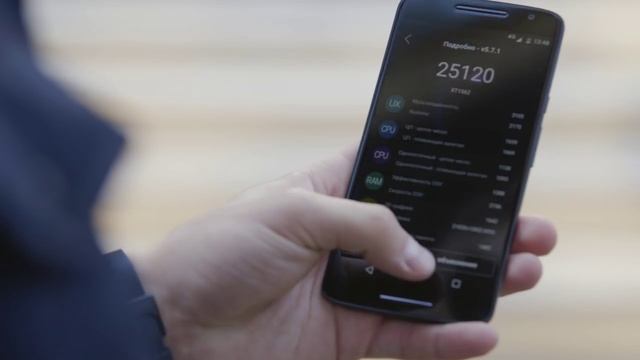 Полный обзор Moto X Play смотреть онлайн