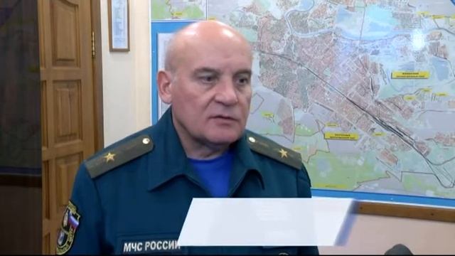 Обрушение крыши в Тюмени смотреть онлайн
