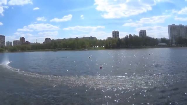 Racing Traxxas Spartan смотреть онлайн