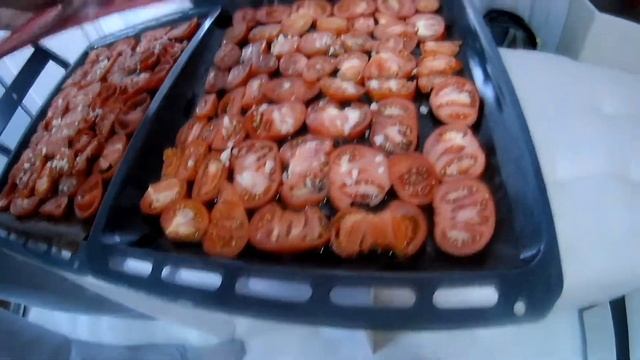 Вяленые томаты I вяленые помидоры в духовке на зиму рецепт смотреть онлайн